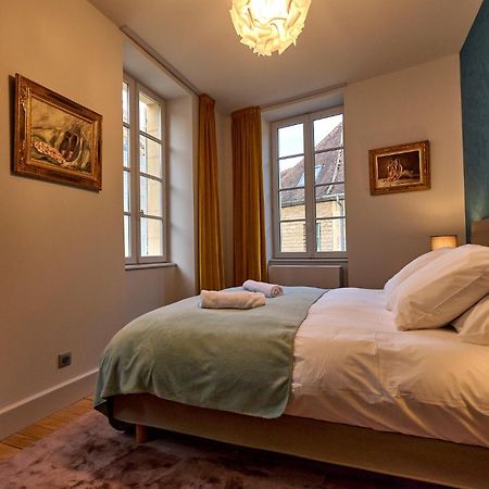 Appartement Montagnon - Les Suites Du Palais - Classe 4 Etoiles, Parking Prive, Vue Cathedrale, 3 Chambres, Primo C0Nciergerie Nevers Eksteriør billede