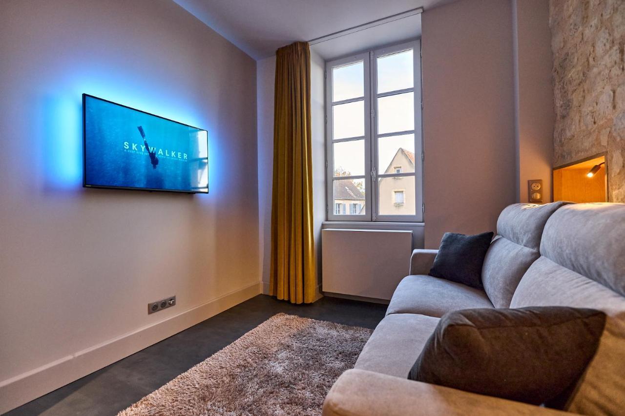 Appartement Montagnon - Les Suites Du Palais - Classe 4 Etoiles, Parking Prive, Vue Cathedrale, 3 Chambres, Primo C0Nciergerie Nevers Eksteriør billede