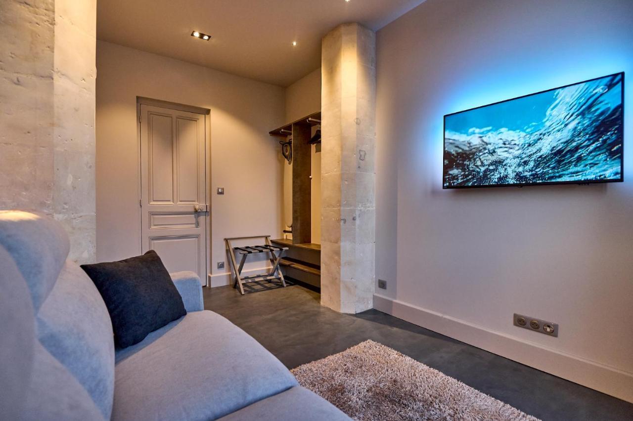 Appartement Montagnon - Les Suites Du Palais - Classe 4 Etoiles, Parking Prive, Vue Cathedrale, 3 Chambres, Primo C0Nciergerie Nevers Eksteriør billede