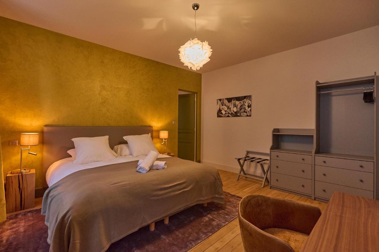 Appartement Montagnon - Les Suites Du Palais - Classe 4 Etoiles, Parking Prive, Vue Cathedrale, 3 Chambres, Primo C0Nciergerie Nevers Eksteriør billede