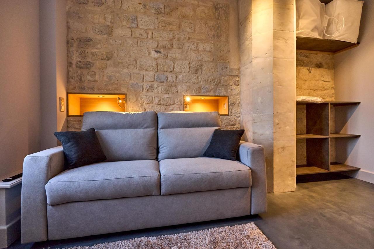 Appartement Montagnon - Les Suites Du Palais - Classe 4 Etoiles, Parking Prive, Vue Cathedrale, 3 Chambres, Primo C0Nciergerie Nevers Eksteriør billede